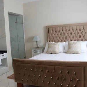  Pensjonat 100 Boutique Living